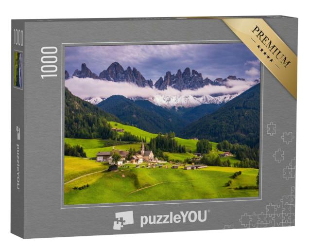 Puzzle de 1000 pièces « Village de St. Magdalena dans la vallée du Val di Funes, Tyrol du Sud »
