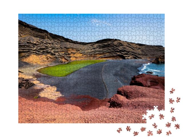Puzzle de 1000 pièces « Lac vert Charco de Los Clicos à El Golfo, Lanzarote »