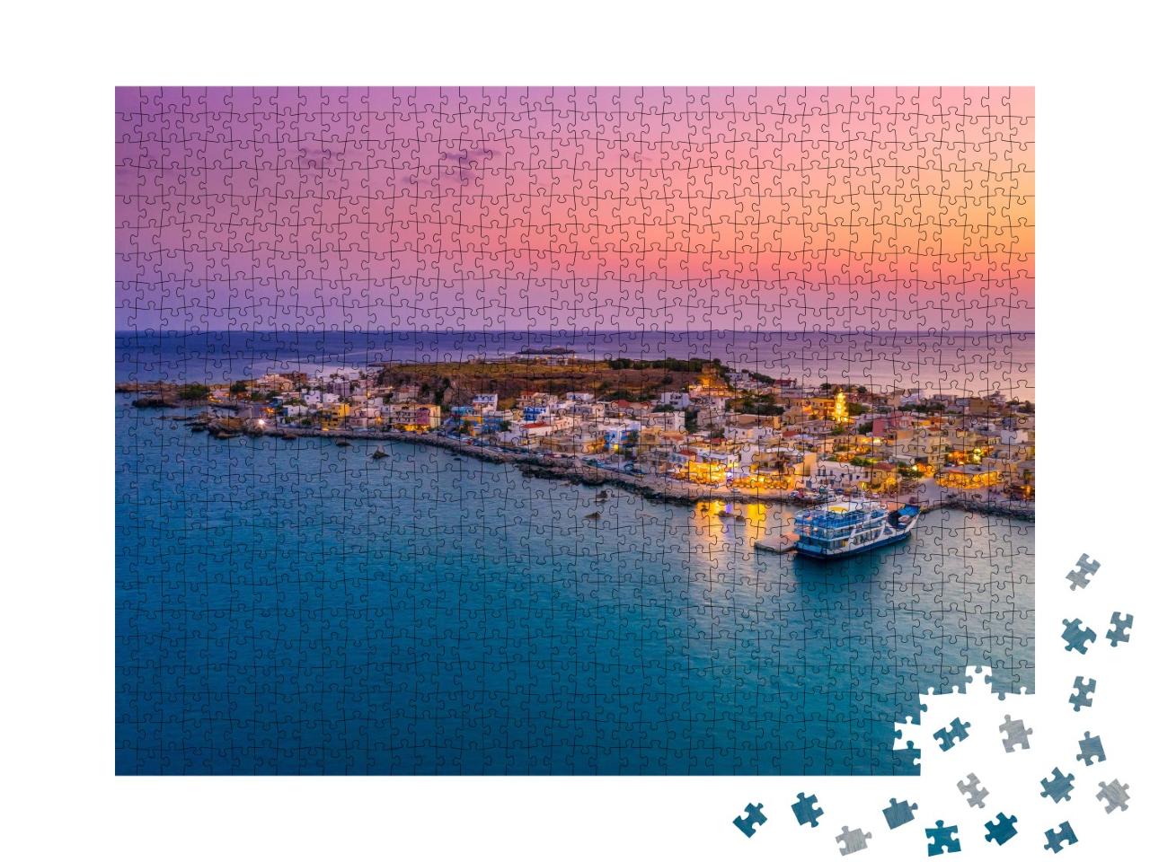 Puzzle de 1000 pièces « Vue du village traditionnel de Paleochora au coucher du soleil, Chania, Crète »