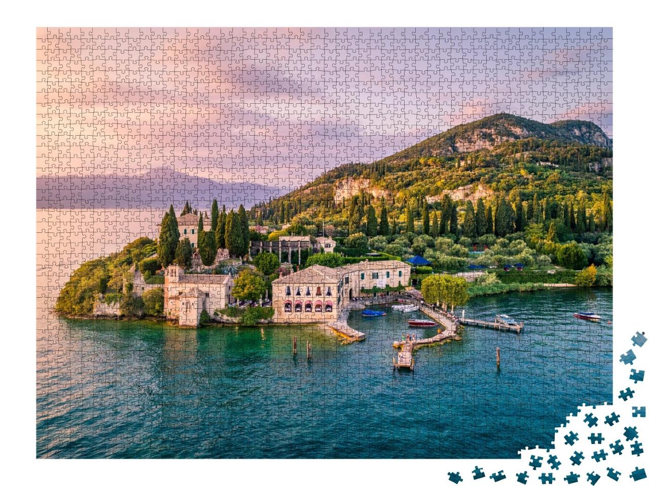 Puzzle de 2000 pièces « Punta San Vigilio sur le lac de Garde, Italie »