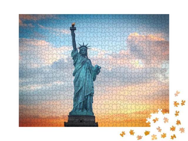 Puzzle de 1000 pièces « Statue de la Liberté dans la lumière du matin »