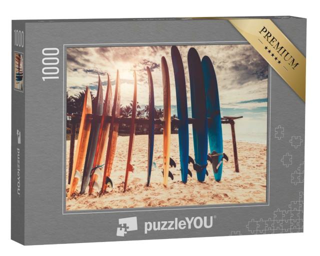Puzzle de 1000 pièces « Planches de surf sur la plage »
