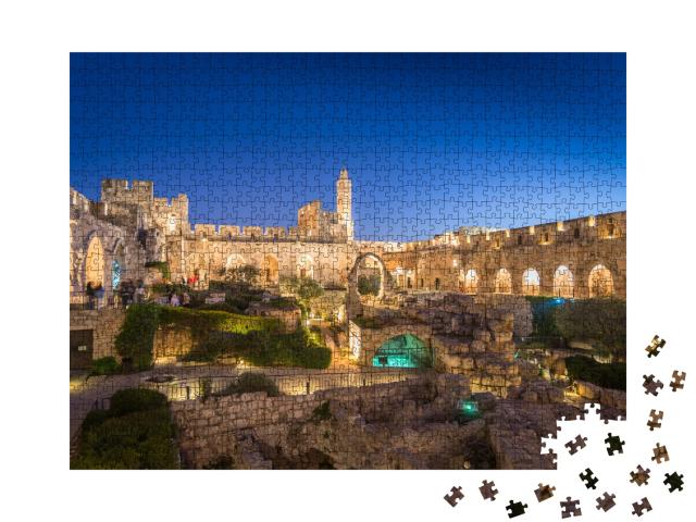 Puzzle de 1000 pièces « Jérusalem : les jardins archéologiques du musée de la ville de David en soirée »
