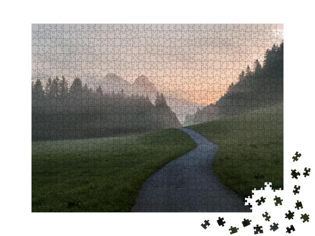 Puzzle de 1000 pièces « Tôt le matin dans les Alpes »