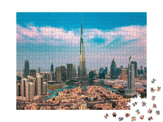 Puzzle de 1000 pièces « L'horizon du centre-ville de Dubaï avec ses gratte-ciel au lever du soleil »