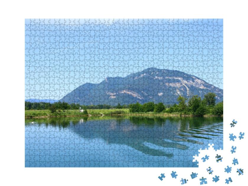 Puzzle de 1000 pièces « Vue du lac du Bourget sur Le Grand Colombier, Jura, France »