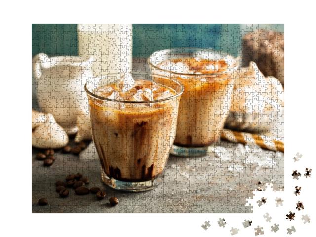 Puzzle de 1000 pièces « Café glacé au lait, sirop de chocolat et meringues »
