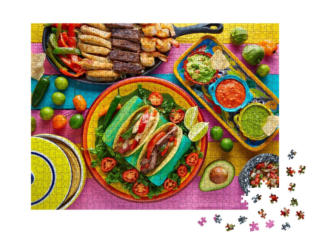 Puzzle de 1000 pièces « Tacos de fajitas mexicaines au poulet et au bœuf »