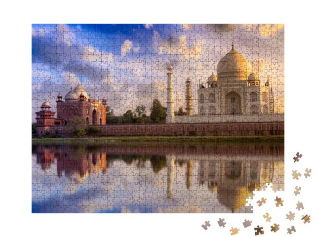 Puzzle de 1000 pièces « Taj Mahal : coucher de soleil pittoresque avec un ciel somptueux, Agra, Inde »