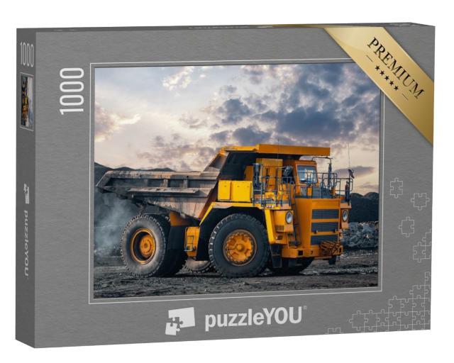 Puzzle de 1000 pièces « Un camion minier se déplace dans une mine de charbon à ciel ouvert »