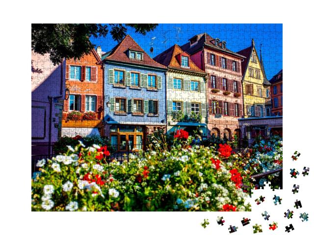Puzzle de 1000 pièces « Paysage avec maisons à colombages et boutiques dans la vieille ville de Colmar »