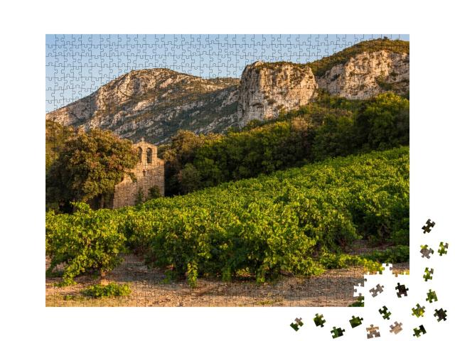 Puzzle de 1000 pièces « Vignobles dans la région viticole du Languedoc-Roussillon, Roussillon, France »