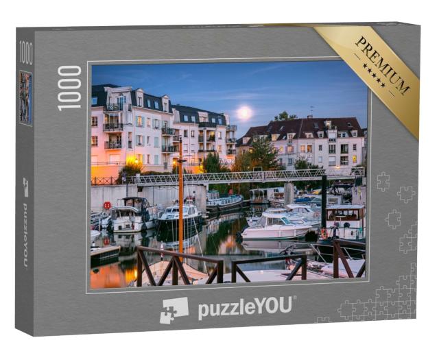 Puzzle de 1000 pièces « Soirée d'automne calme dans le port de Cergy, France »