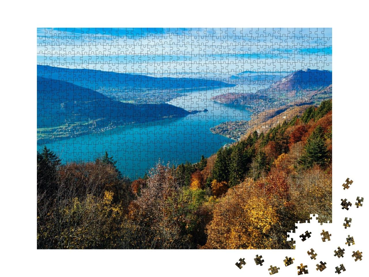 Puzzle de 1000 pièces « Une photo grand angle du lac d'Annecy en France »