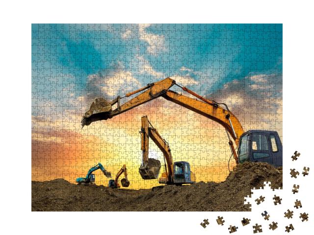 Puzzle de 1000 pièces « Des pelleteuses travaillent sur le chantier au coucher du soleil »