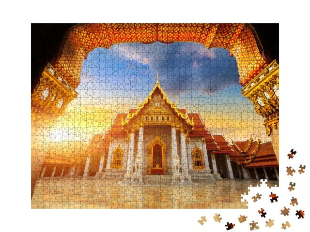 Puzzle de 1000 pièces « Le temple de marbre, Wat Benchamabopitr Dusitvanaram, Bangkok »