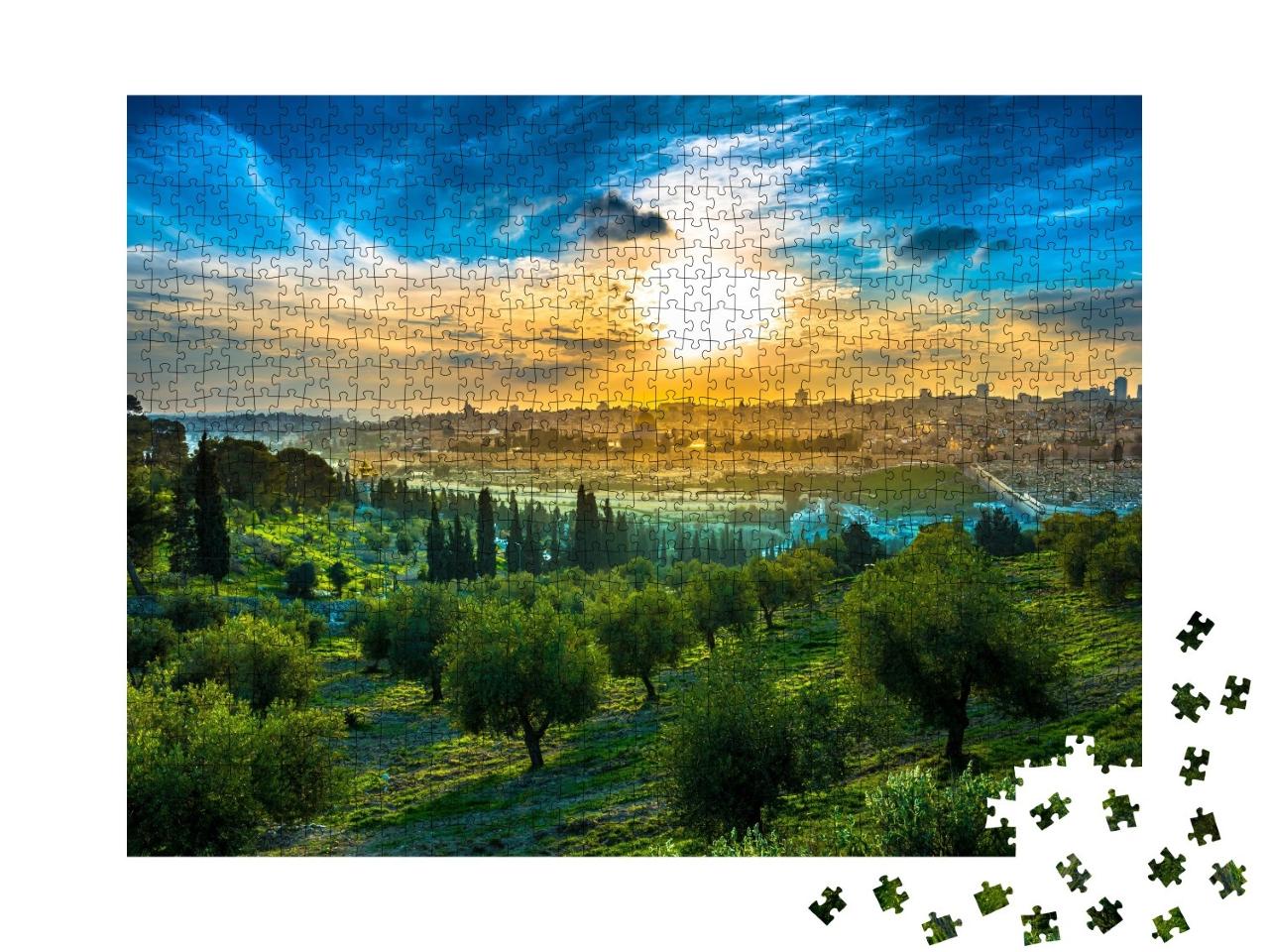 Puzzle de 1000 pièces « Coucher de soleil évocateur sur la Vieille Ville et le Mont des Oliviers de Jérusalem, Israël »
