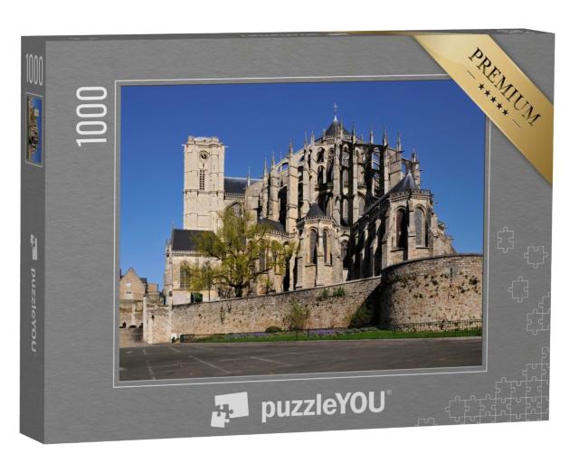 Puzzle de 1000 pièces « Cathédrale romaine de Saint Julien au Mans dans la région Pays de la Loire au nord-ouest de la France »