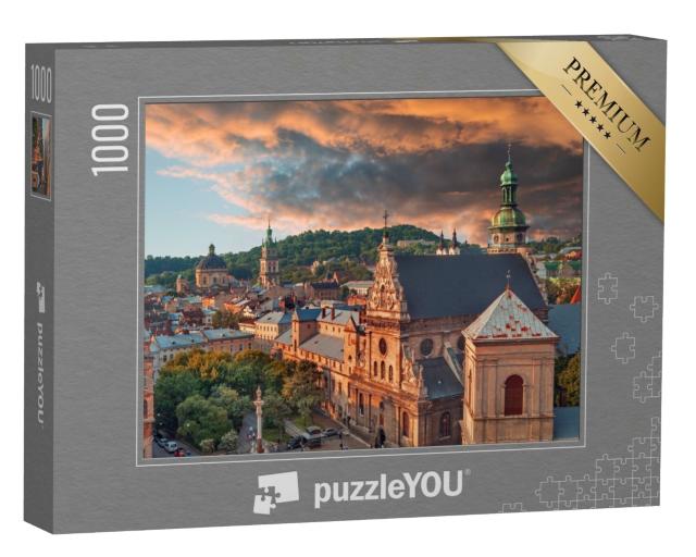 Puzzle de 1000 pièces « Le centre historique de Lviv au coucher du soleil »