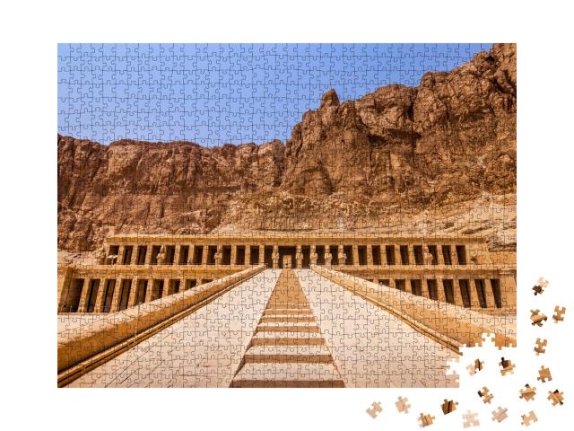 Puzzle de 1000 pièces « Temple d'Hatshepsut sur la rive ouest du Nil près de Louxor, Égypte »