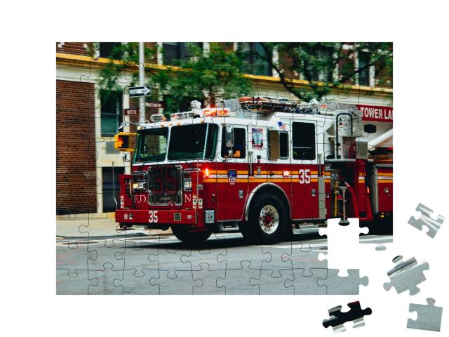Puzzle de 100 pièces « Camion de pompiers à New York »