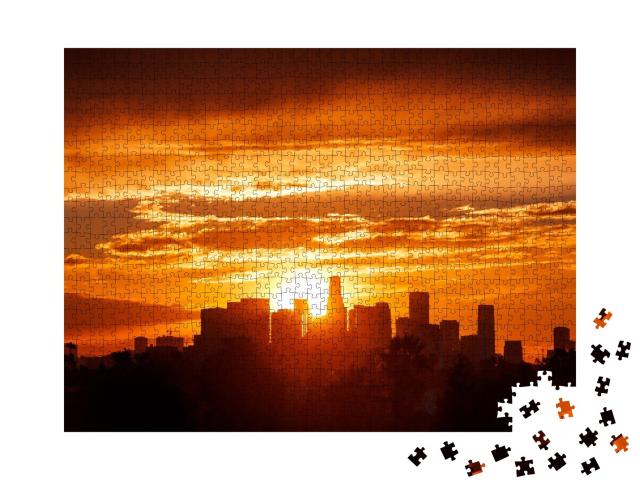 Puzzle de 1000 pièces « Lever de soleil rouge flamboyant sur Los Angeles »