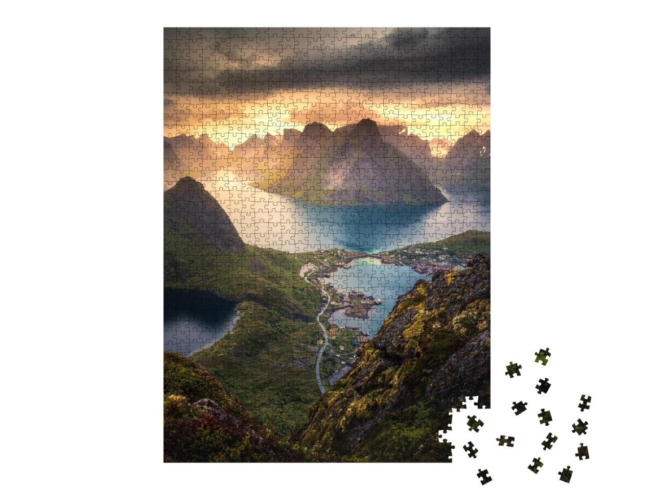 Puzzle de 1000 pièces « Vaste région de Reinebringen en Norvège »