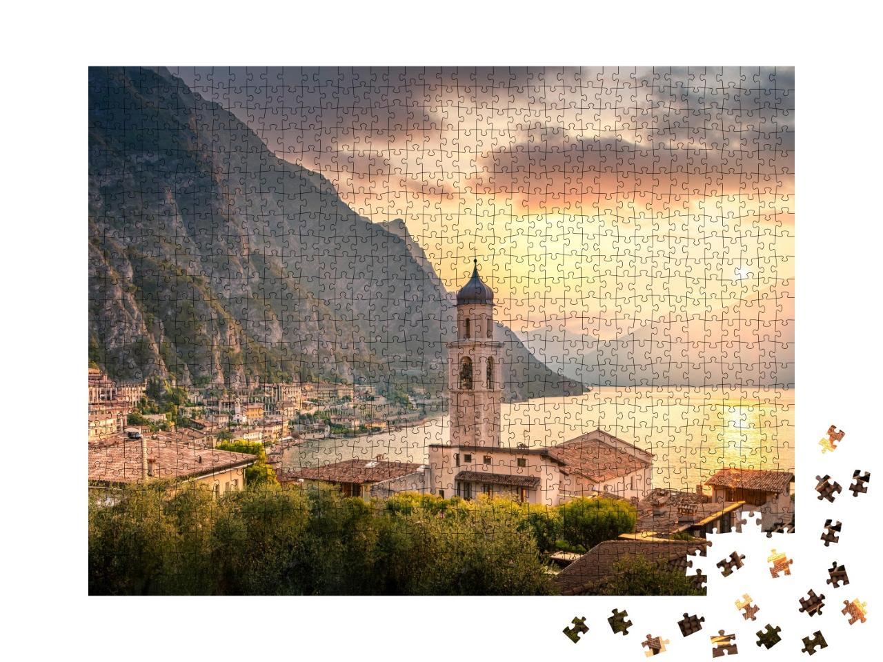 Puzzle de 1000 pièces « Charmant village de Limone sul Garda, Italie »