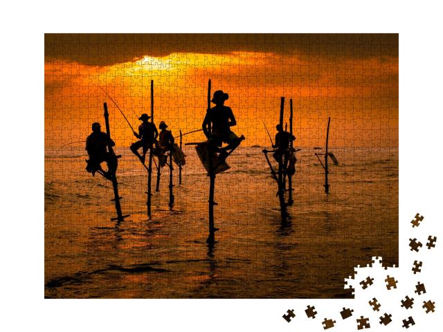 Puzzle de 1000 pièces « Pêcheurs traditionnels au coucher du soleil, Sri Lanka »