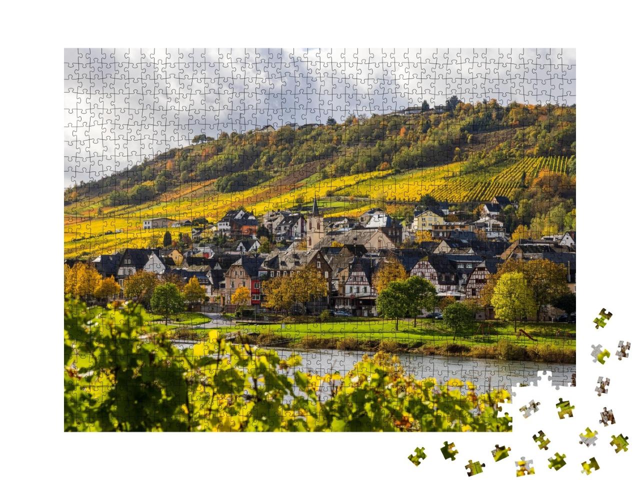 Puzzle de 1000 pièces « Paysage mosellan et vignobles aux couleurs dorées de l'automne, Allemagne »