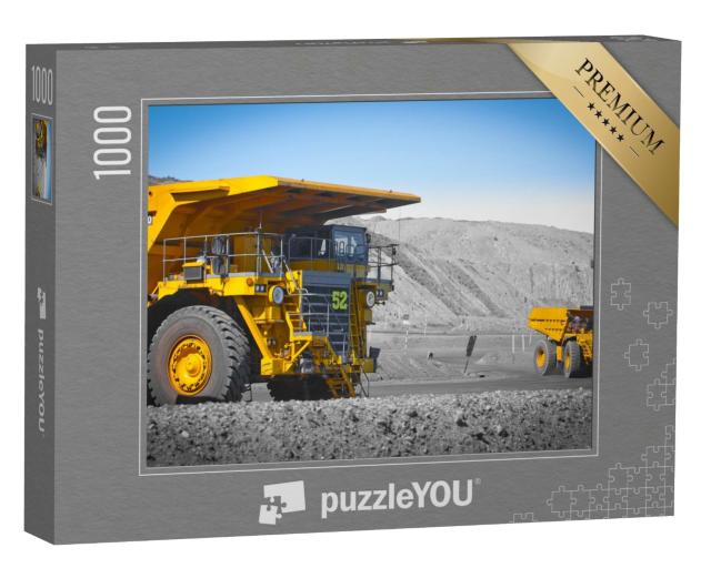 Puzzle de 1000 pièces « Camions dans une mine à ciel ouvert »