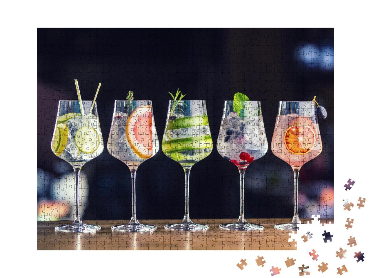 Puzzle de 1000 pièces « Cinq cocktails gin-tonic différents »