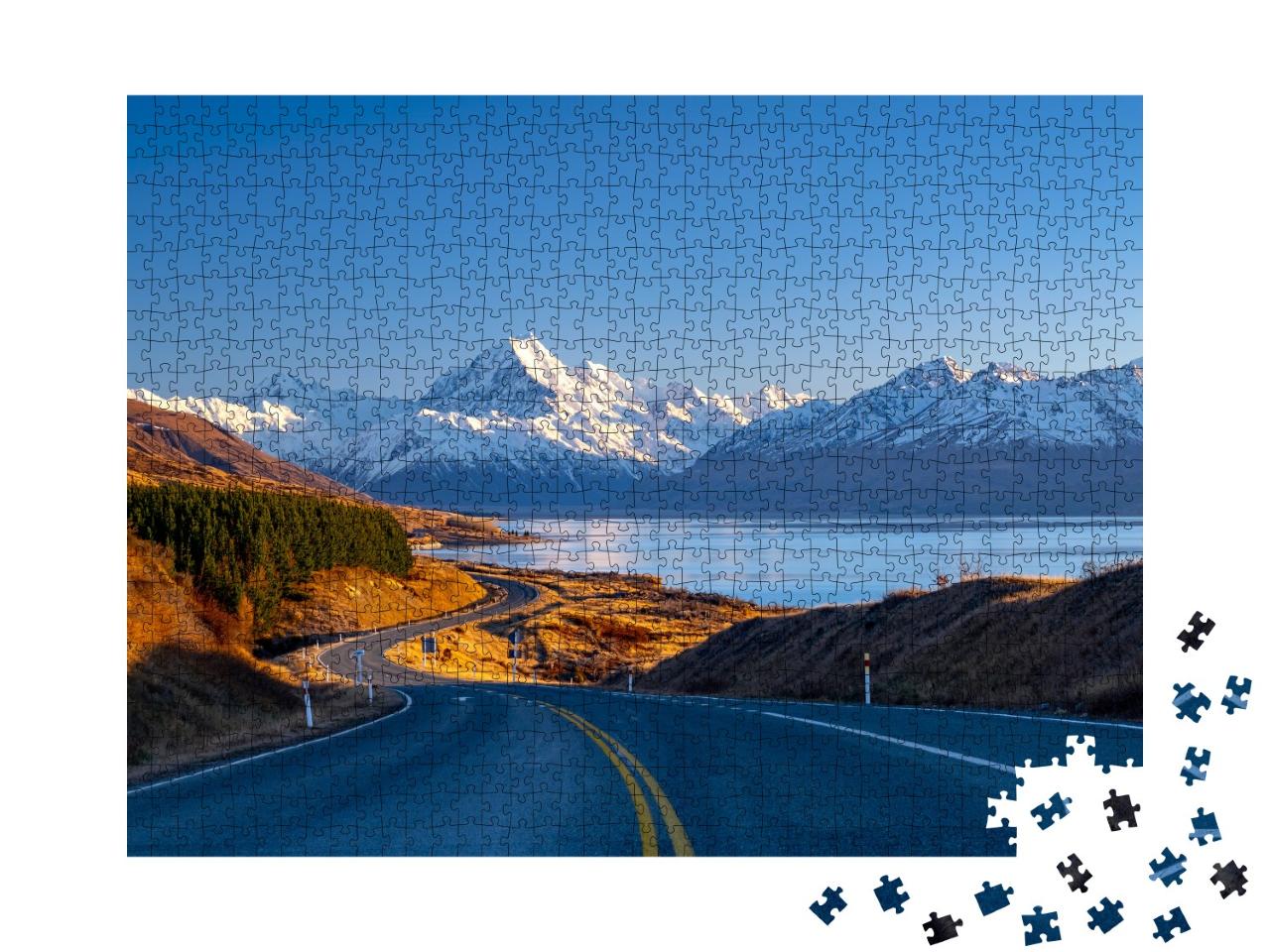 Puzzle de 1000 pièces « Route le long du lac Pukaki vers le parc national du Mont Cook, Nouvelle-Zélande »