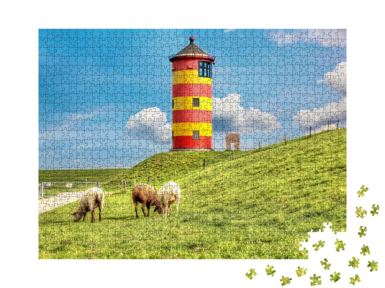 Puzzle de 1000 pièces « Moutons devant le phare de Pilsumer sur la côte allemande de la mer du Nord »