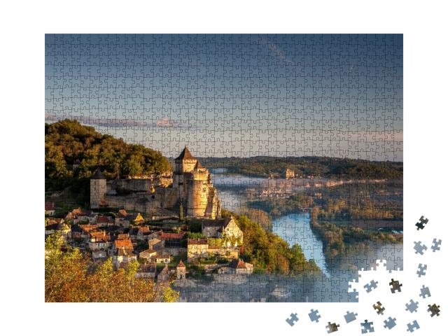 Puzzle de 1000 pièces « Château Castlenaud au lever du soleil avec la rivière Dordgne et Château Beynac »