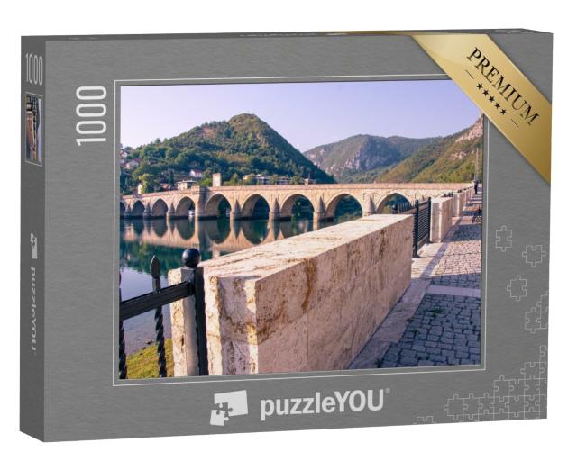 Puzzle de 1000 pièces « Pont sur la rivière Drina, Bosnie »