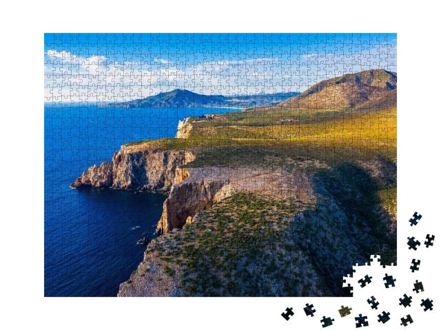 Puzzle de 1000 pièces « Île de Sardaigne, côte méditerranéenne occidentale accidentée, Italie »