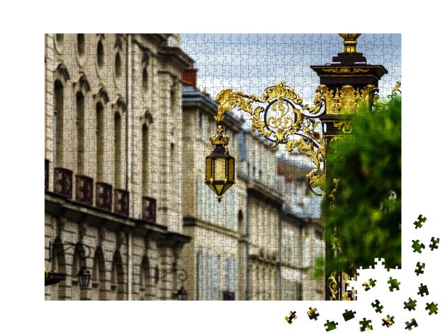 Puzzle de 1000 pièces « Beau lampadaire doré à Nancy, France »