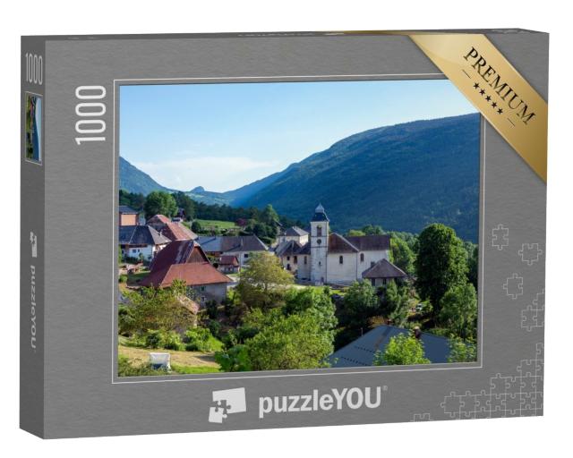 Puzzle de 1000 pièces « Village traditionnel des Alpes françaises dans le Parc Naturel Régional des Bauges en Savoie »