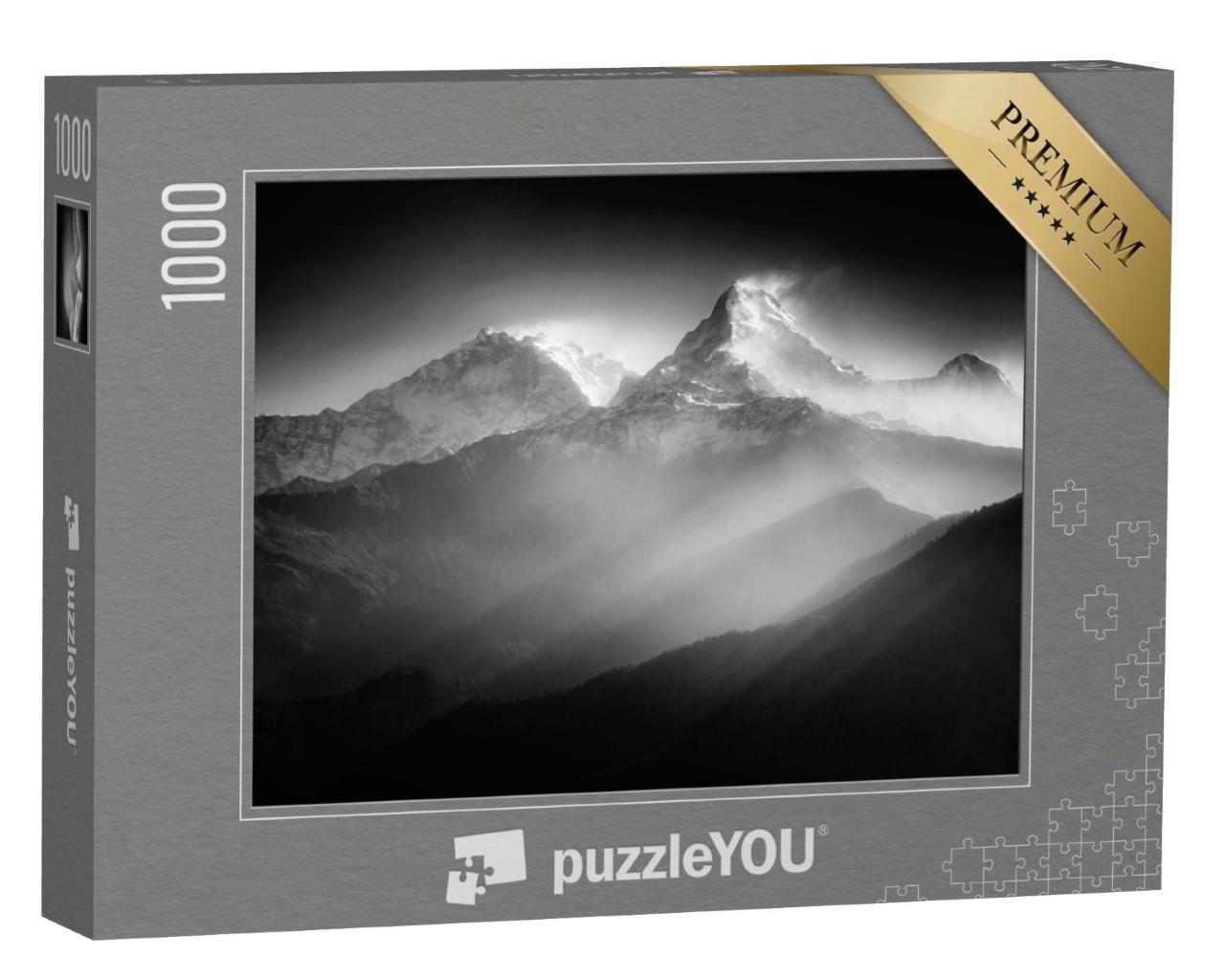 Puzzle de 1000 pièces « Majestueuses montagnes Annapurna, noir et blanc »