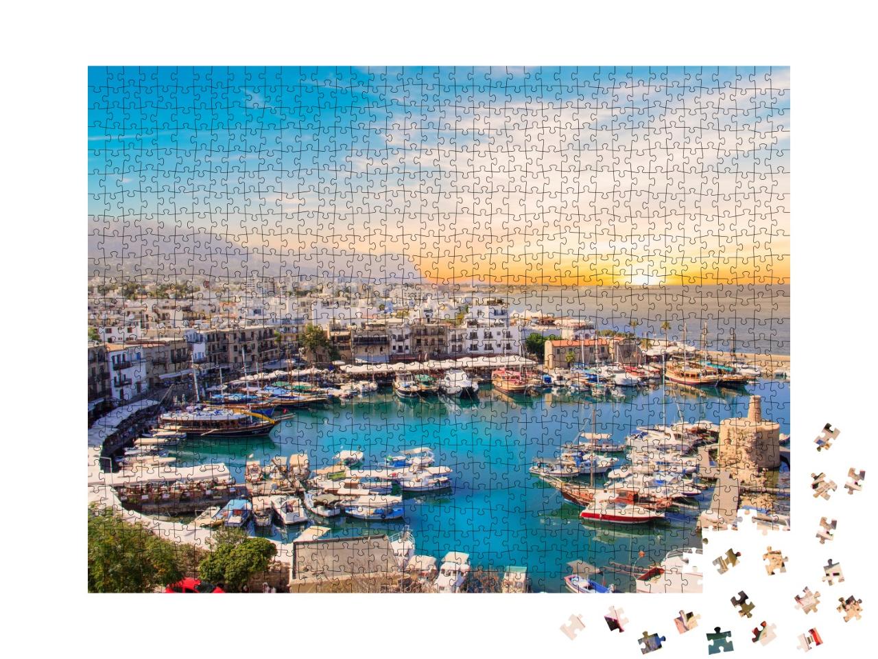 Puzzle de 1000 pièces « Belle vue sur la baie de Kyrenia dans le nord de Chypre »