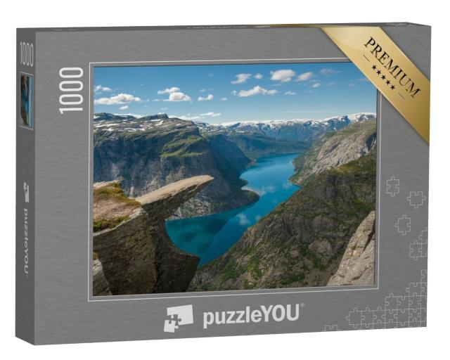 Puzzle de 1000 pièces « Rocher de la langue de troll au-dessus du lac Ringedalsvatnet, Norvège »