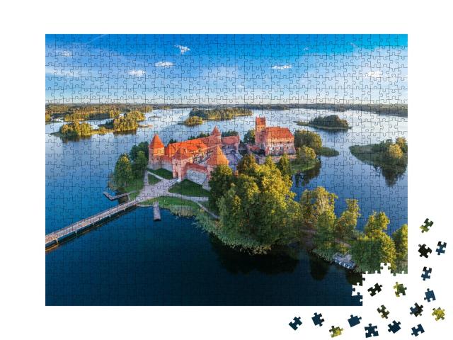 Puzzle de 1000 pièces « Château de Trakai : château insulaire gothique médiéval sur le lac Galve, Lituanie »