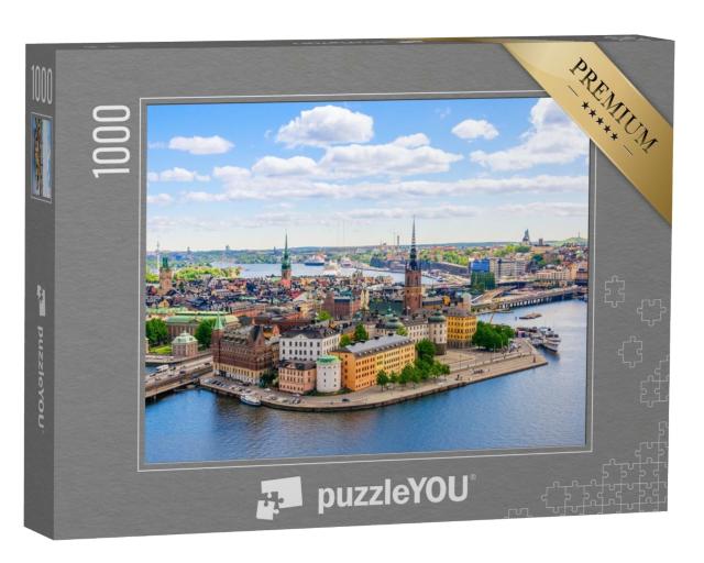 Puzzle de 1000 pièces « Vue d'oiseau : Vue aérienne de la tour de l'hôtel de ville de Stockholm, Suède »