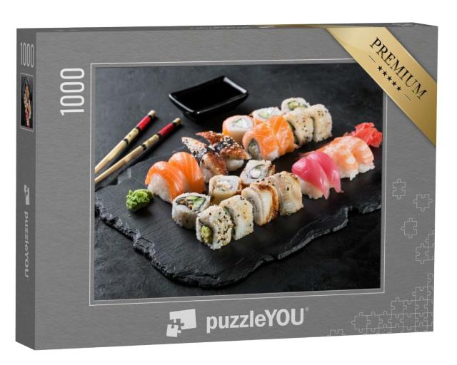 Puzzle de 1000 pièces « Set de rouleaux de sushi sur pierre noire »