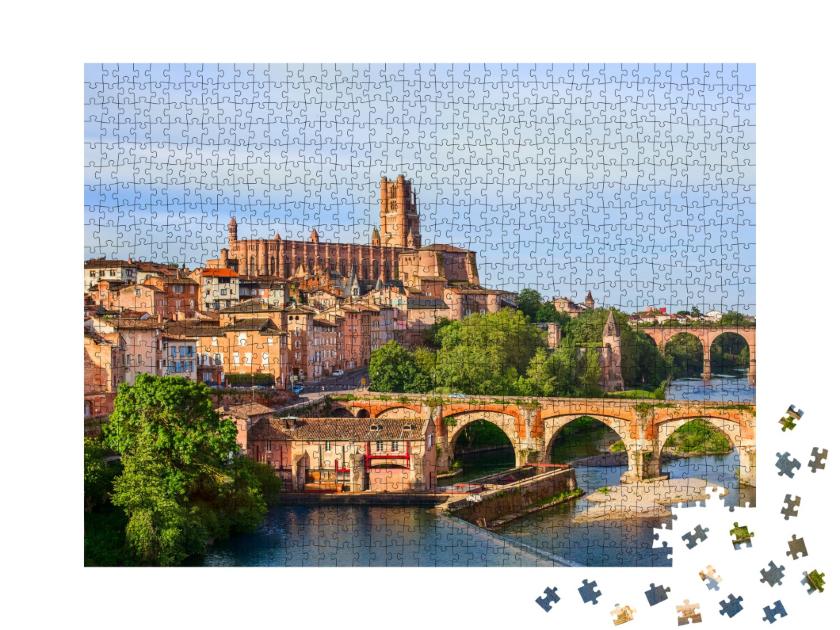 Puzzle de 1000 pièces « Vue sur Albi et la cathédrale Sainte-Cécile d'Albi »