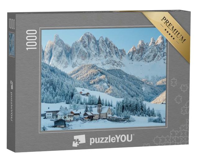 Puzzle de 1000 pièces « Village enneigé de Val di Funes, Tyrol du Sud, Italie »