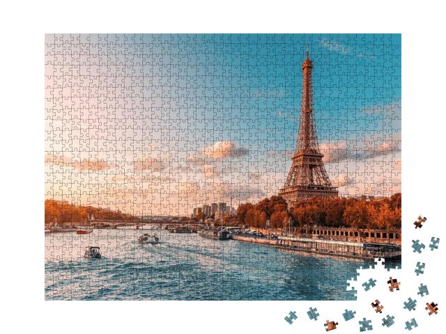 Puzzle de 1000 pièces « La Tour Eiffel dans la lumière du soleil couchant »